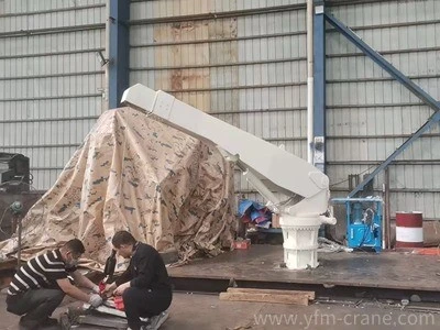 1ton4m davit crane 3 1ton4m davit crane 3