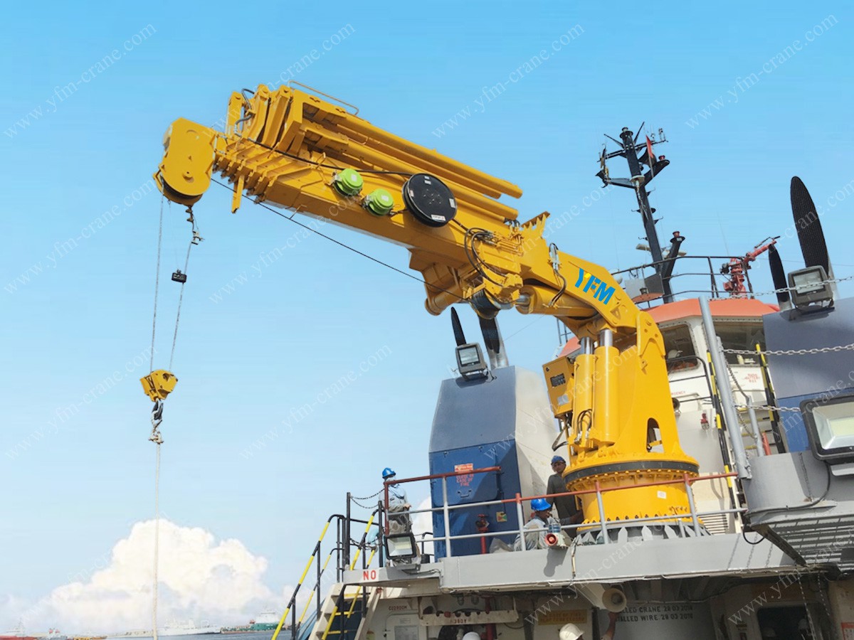 Fully Foldable Knuckle Boom Crane Fully Foldable Knuckle Boom Crane