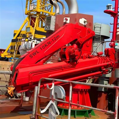 Folding Telescopic Deck Crane