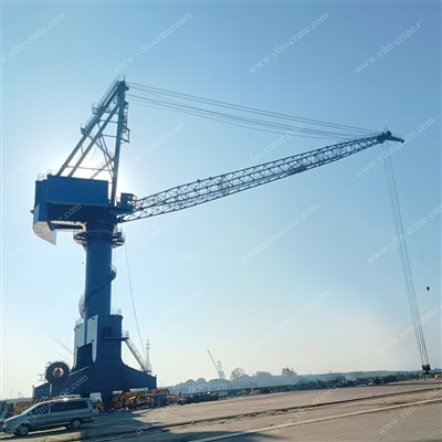 Mobile Harbour Cranes
